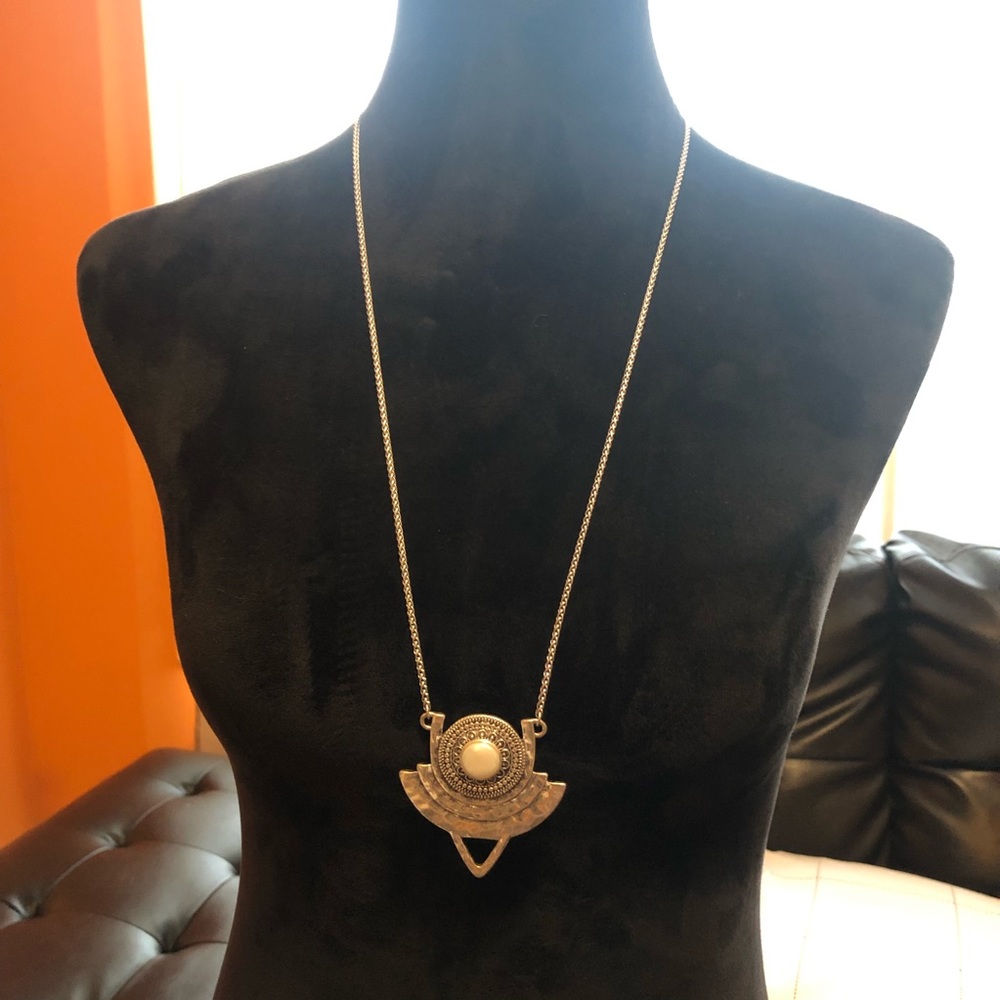 NWT Lucky brand long statement necklace